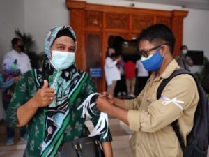 Aksi Solidaritas Jurnalis Balikpapan Untuk Nurhadi, Pasang Pita Putih di Lengan Kiri