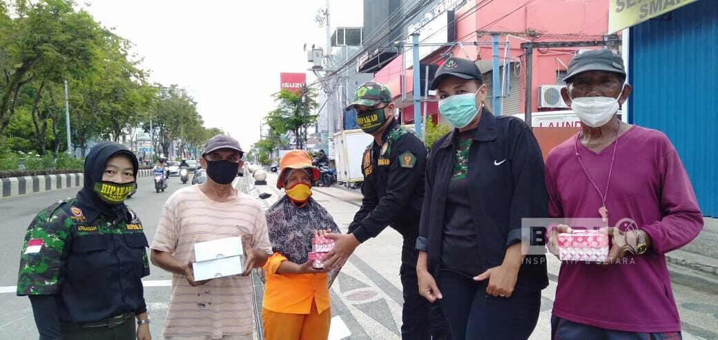 Hipakad On The Road, Berbagi Takjil Dan Buka Puasa Bersama