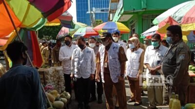 Walikota Balikpapan Sidak Pasar Klandasan, Dapati Kenaikan Harga Cabe Hingga 80.000 per Kilo