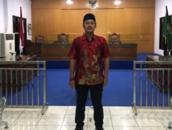 Lagi-lagi Gugatan Presiden Ditolak PTUN, Penggugat Tuding Putusan Inkonstitusional, Somasi MA