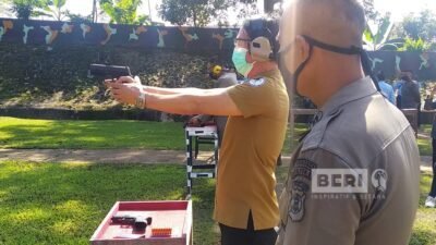 Petugas Pemasyarakatan Kaltimtara Di latih Titik Bidik Senjata Api Korps Brimob