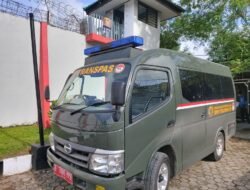 Rutan Samarinda Kedatangan Mobil Transpas Bertenaga 4000 CC