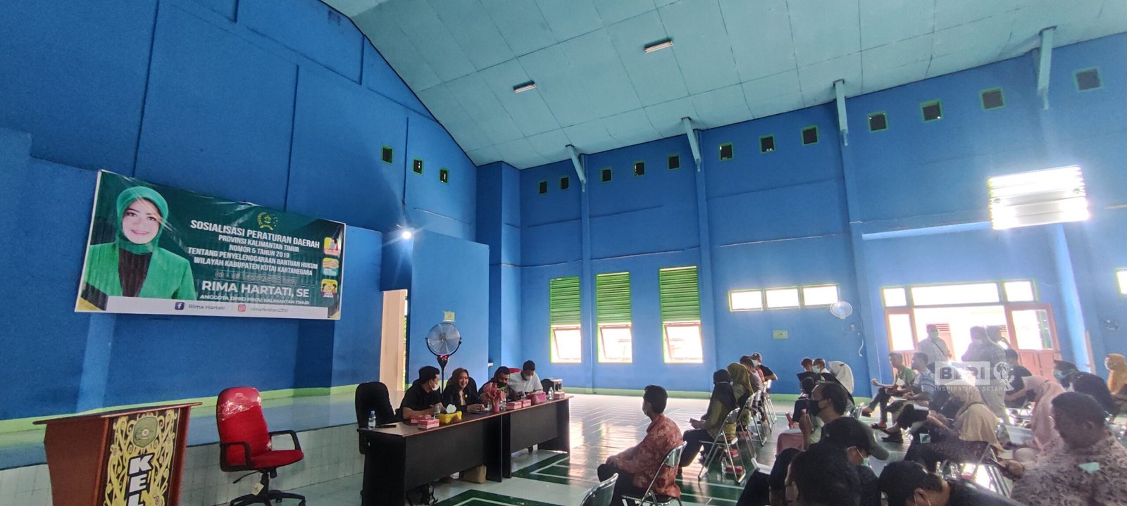 Anggota DPRD Kaltim, Rima Hartati Saat Melaksanakan Sosialiasi Perda Bantuan Hukum. ©Dodi/beri.id