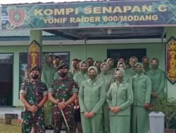 Mayor Inf Karuniawan Hanif Ariddho mengunjungi Kompi Senapan C Yonif Raider 600/Modang, Hanif : Sebagai Orang Tua Saling Cintai dan Mencintai