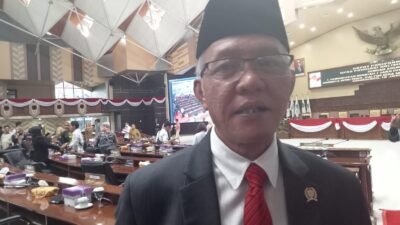 DPRD Kaltim Gelar Rapat Paripurna, A Komariah Resmi Dilantik Gantikan Mashari Rais di Fraksi Gerindra