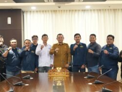 Ditemui Anggota SMSI Kaltim, Wagub Seno Aji Apresiasi Peran Aktif Media Siber! Bahas Potensi Literasi hingga Pelatihan Jurnalistik
