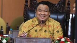 Mobil Listrik di Perlintasan Kereta: Pakar Kebijakan Publik Soroti Kegagalan Sistemik Transportasi Nasional